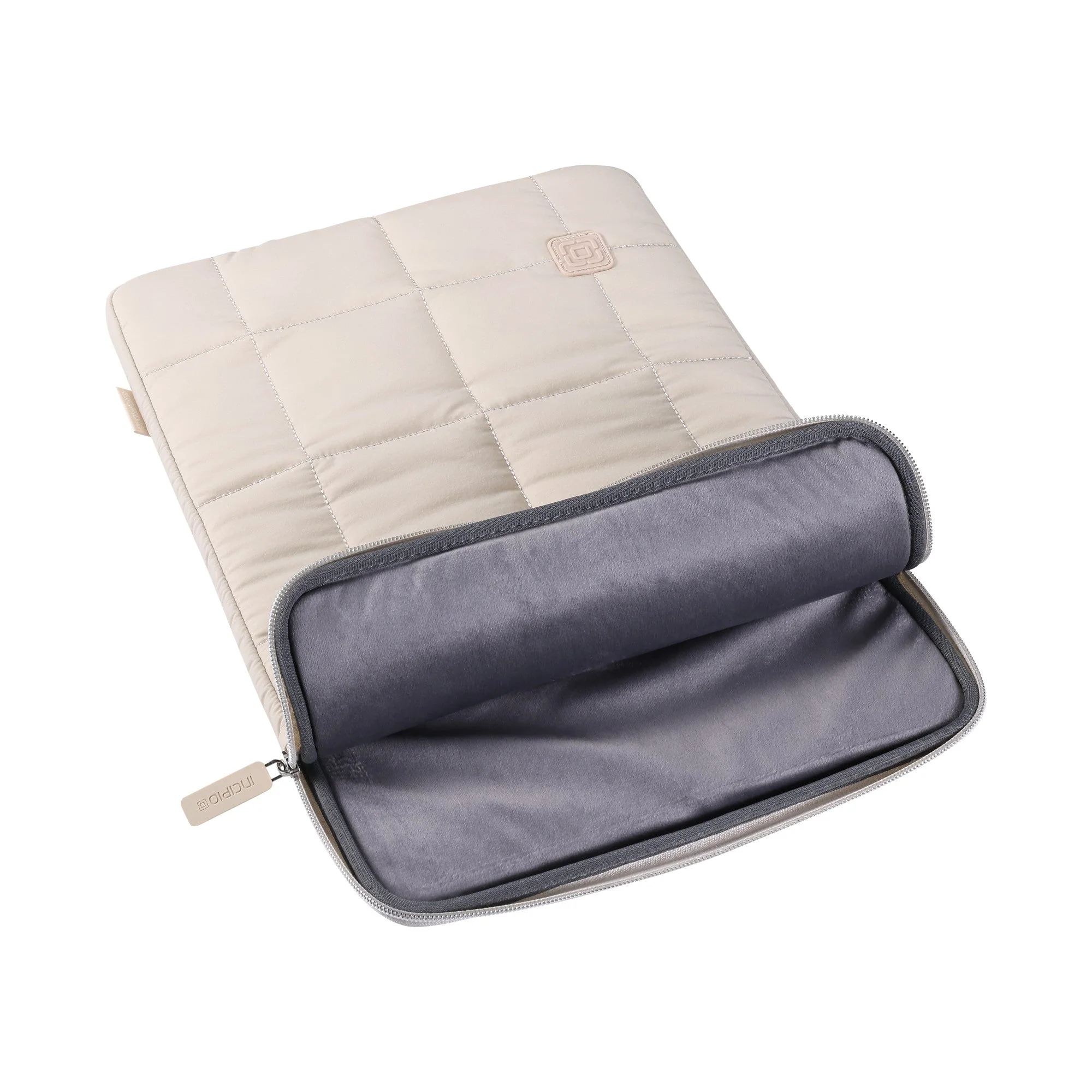 Incipio Puffer Sleeve for 15-16" Laptops - Image 14